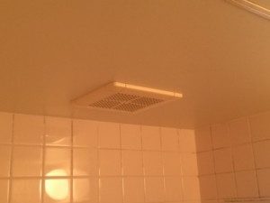 浴室暖房乾燥機_01施工前